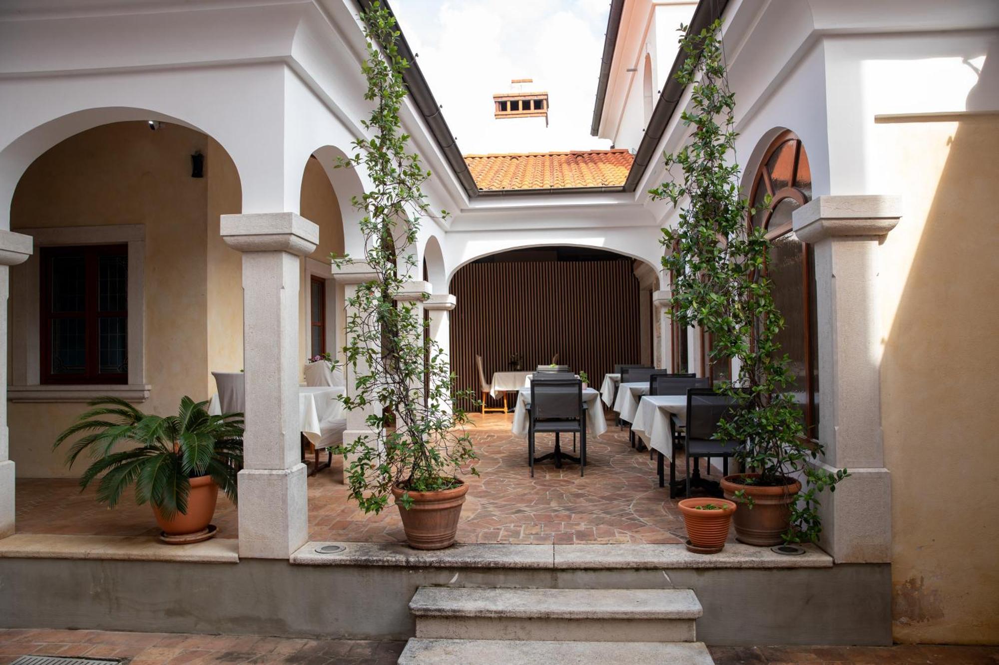Villa Pasis Rovinj Eksteriør billede